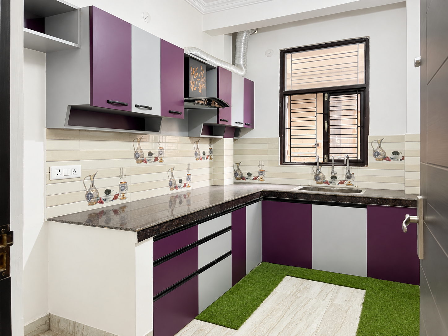 500 sq ft 1 BHK Flat - Living-room television wall